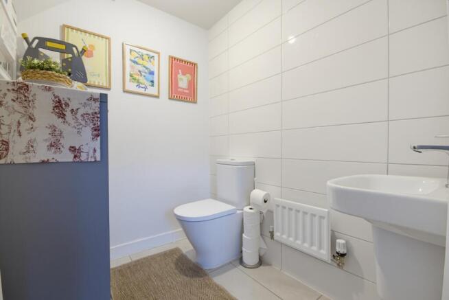 2 bed Semi-Detached for sale Image 11