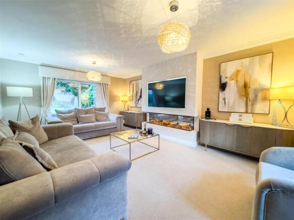 Cullinpark Grove, Strathaven photo 3