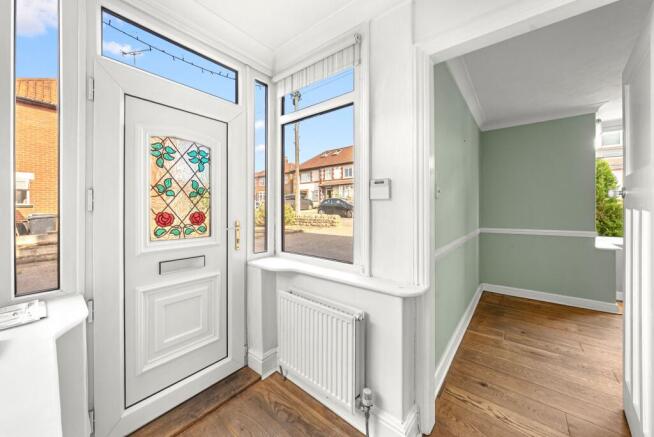 3 bed Semi-Detached for sale Image 8