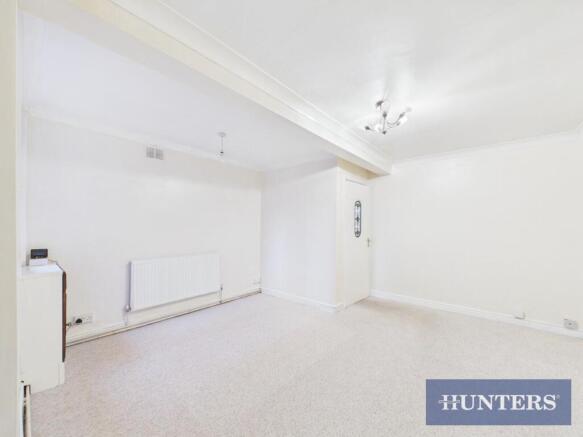 3 bed End of Terrace to rent Image 8