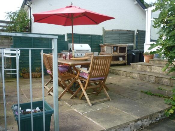 Photo 10