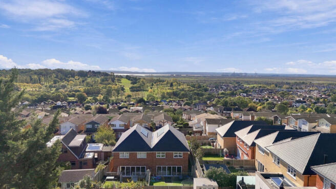 Southwell Road, Benfleet, SS7 photo 4