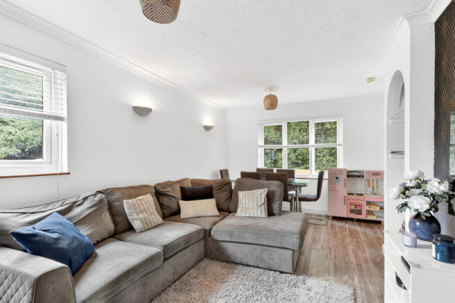 Living/Dining Room