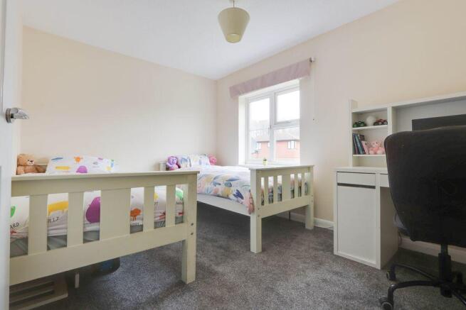 Bedroom 2 (Double)