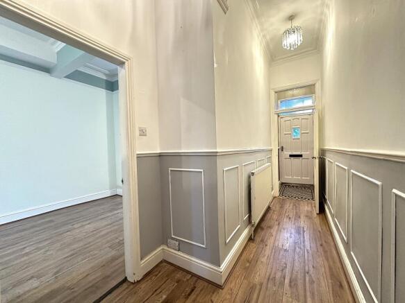 4 bed Terraced for sale Image 9