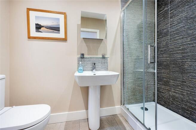 3 bed Detached for sale Image 10