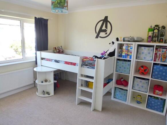 Photo 8