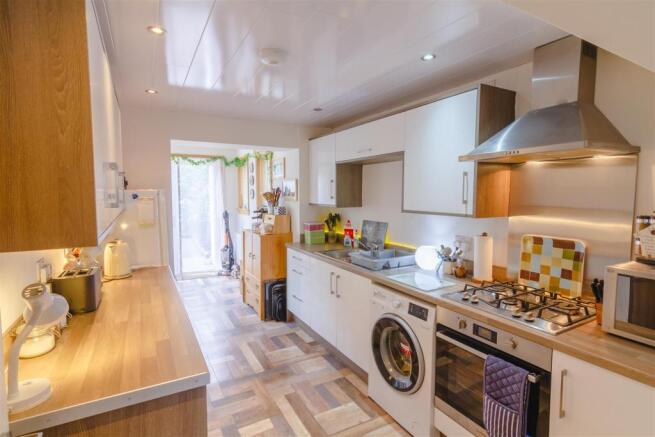 82 Glenmoy Terrace, Forfar-2.jpg