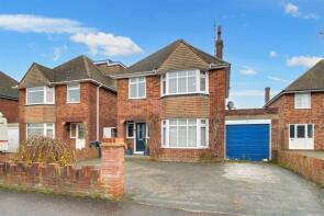 7, Raleigh Crescent, Castle, Worthing BN12 6EF