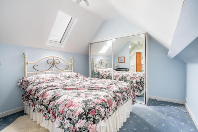 2 bed Bungalow for sale Image 12