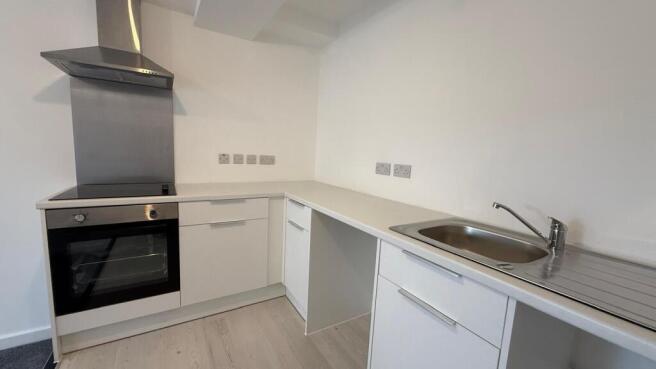 1 bed Flat to rent Image 12