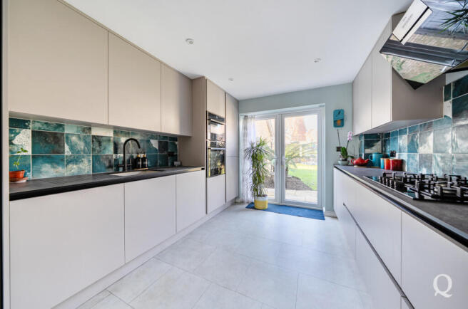 c034c0d9-b11c-4c9...