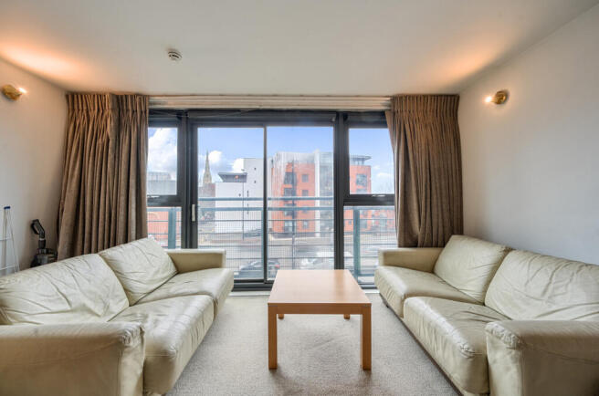 1416038-6-699706c...