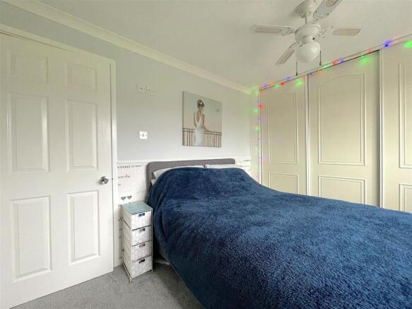 Bedroom One (2).jpeg