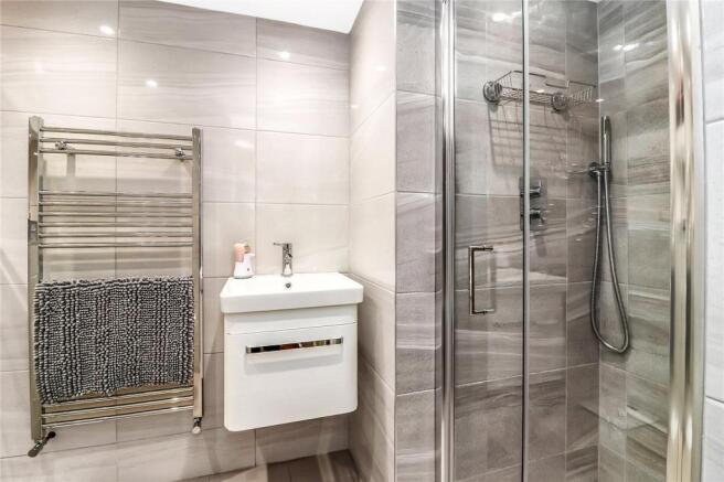 G/Floor Shower-Wc