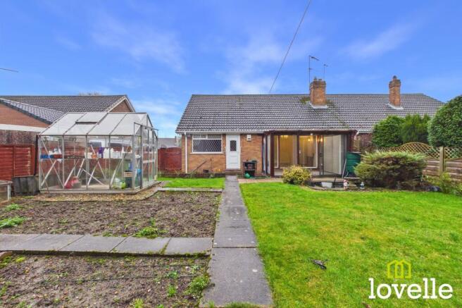 2-bed semi-detached on Hornbeam Drive, Cottingham, HU16, £247,000