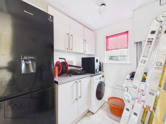 2 bed House for sale Image 12