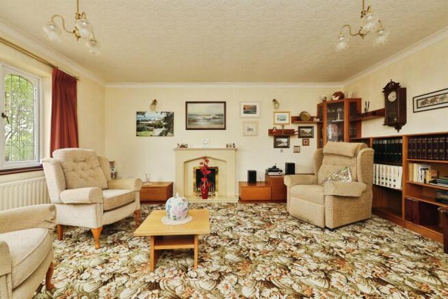 3 bed Detached Bungalow for sale Image 6