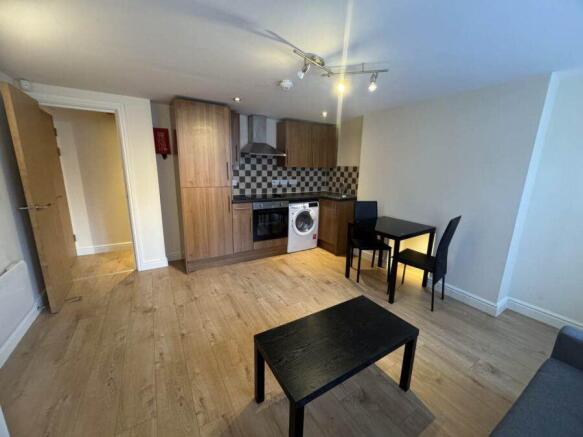 Flat to rent Stow Hill, Newport NP20
