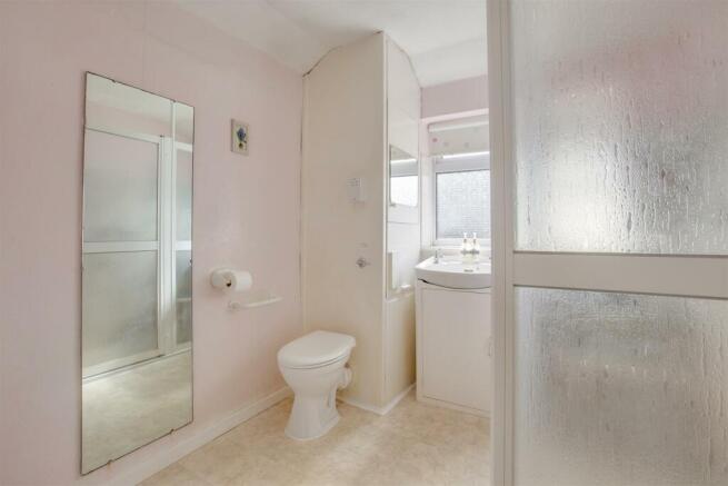 87 Walton Drive, HP13 6TS-1.jpg