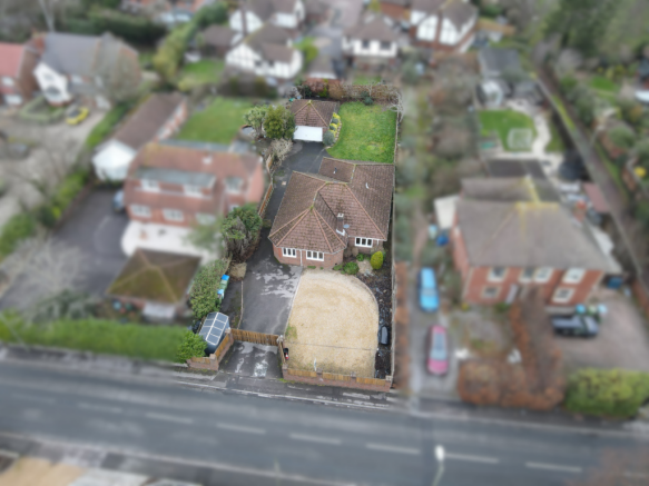 3 bedroom Detached Bungalow for Sale