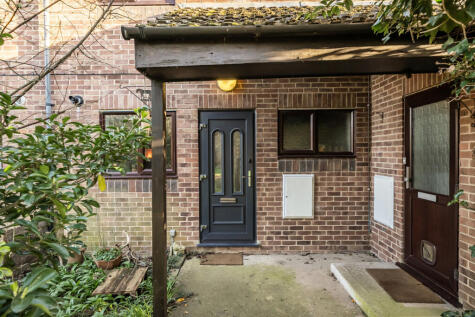 Perry Close, Uxbridge, Middlesex