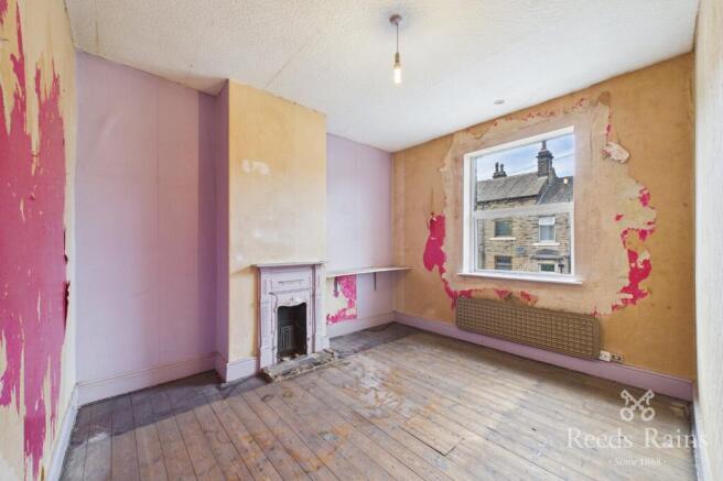 3 bed Terraced for sale Image 5