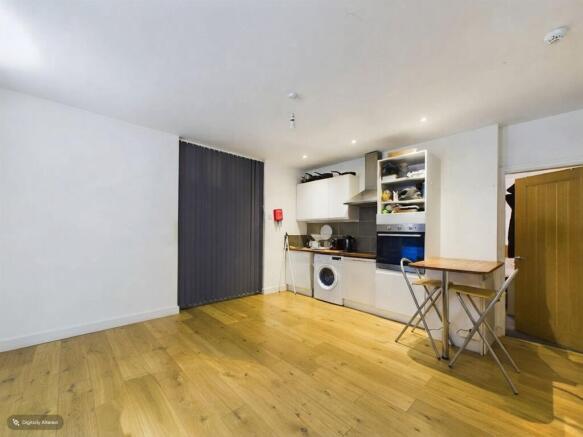 Kitchen/ living area