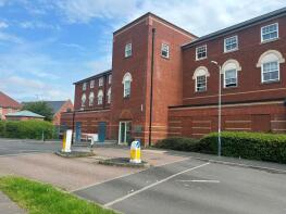 40, Alder Meadow, Warwick CV34 6JY