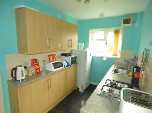 Fairfield Street, Bramley, Leeds photo 5