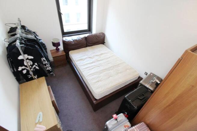 2 bed Flat to rent Image 7