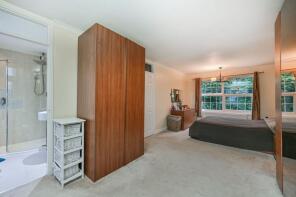 5 The Willows, Brudenell, Windsor SL4 4UR