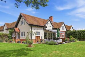 8, The Fairways, Rose Hill, Ipswich IP6 9JA