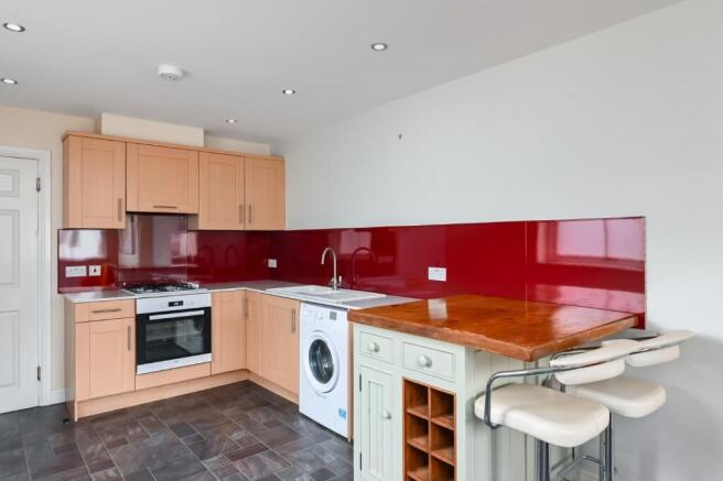 1 bed Flat for sale Image 6