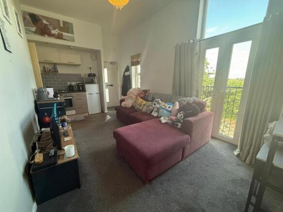 1 bed Apartment for sale Image 4