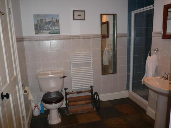 Photo 2