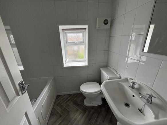 2 bed Terraced for sale Image 7