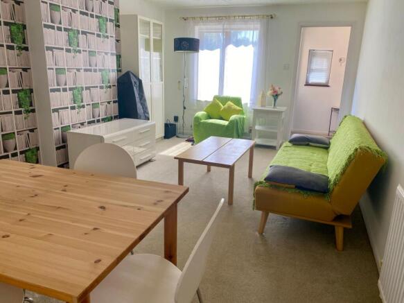 Dining/Sitting room