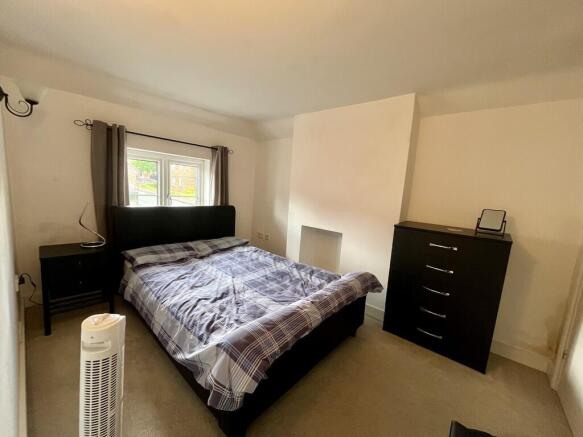 bed 1