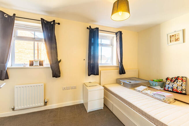 bedroom2