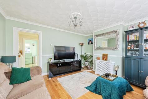 Denison Road, Feltham, TW13