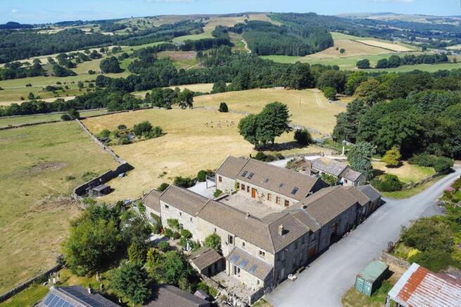 6 bed Detached for sale Image 4