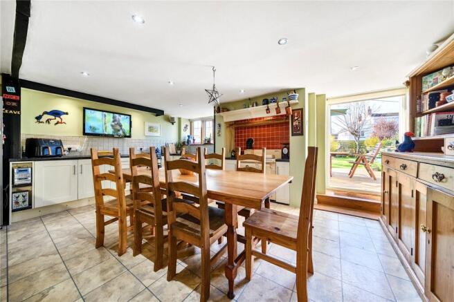 Kitchen/Breakfast