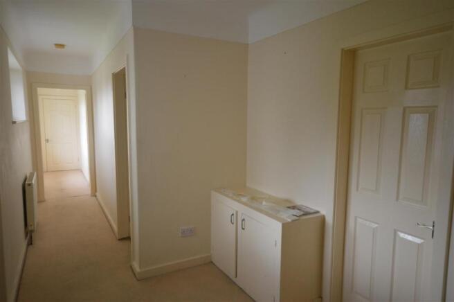 Hallway.jpg