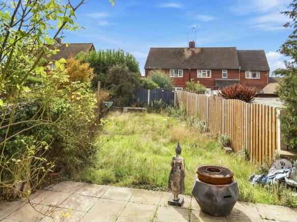 3 bed Semi-Detached for sale Image 2