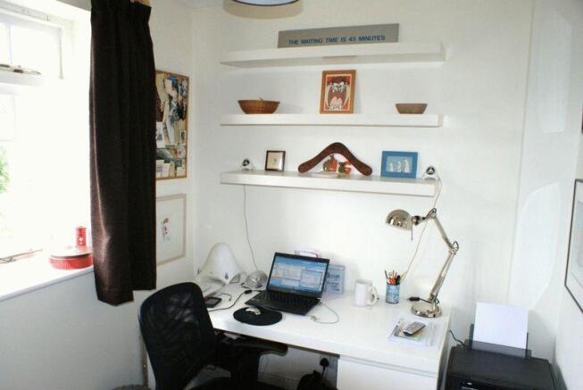 Photo 8