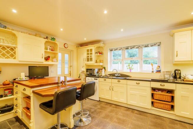 Kitchen/Breakfast