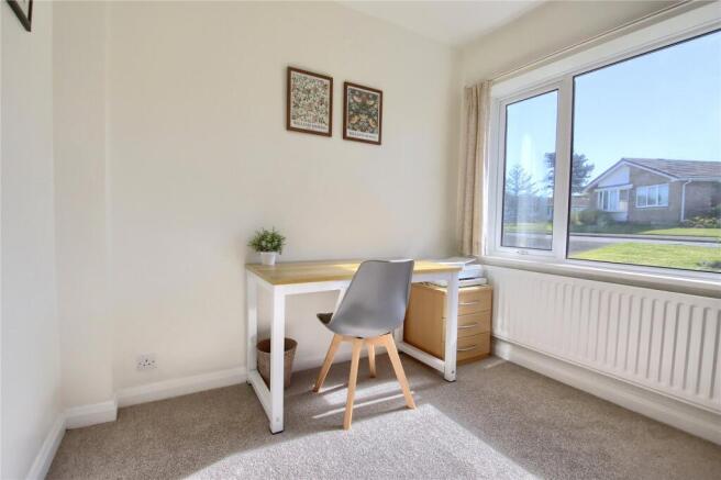 4 bed Detached for sale Image 8