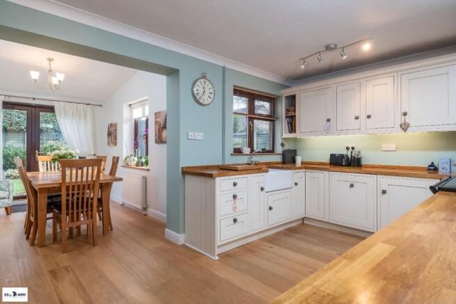Kitchen/diner/family