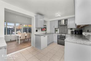 15, Simmons Way, Accrington BB5 5WW